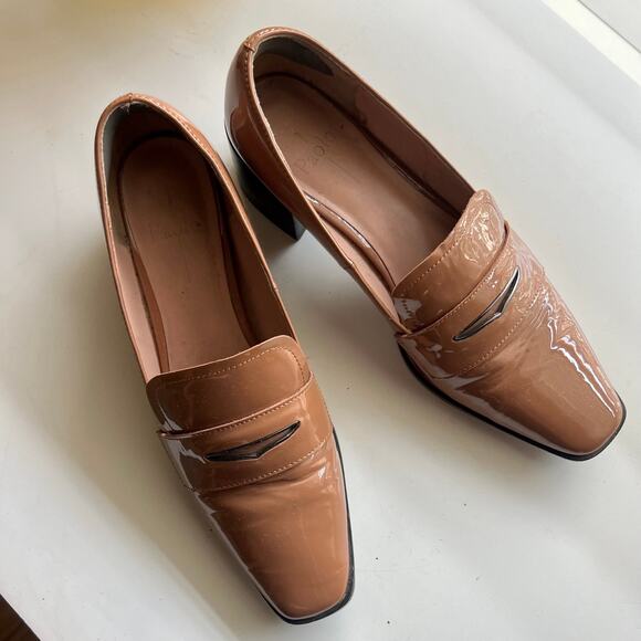 L. Paolo Tan Patent Leather Block Heel Loafers - Size 8.5 - Picture 1 of 6